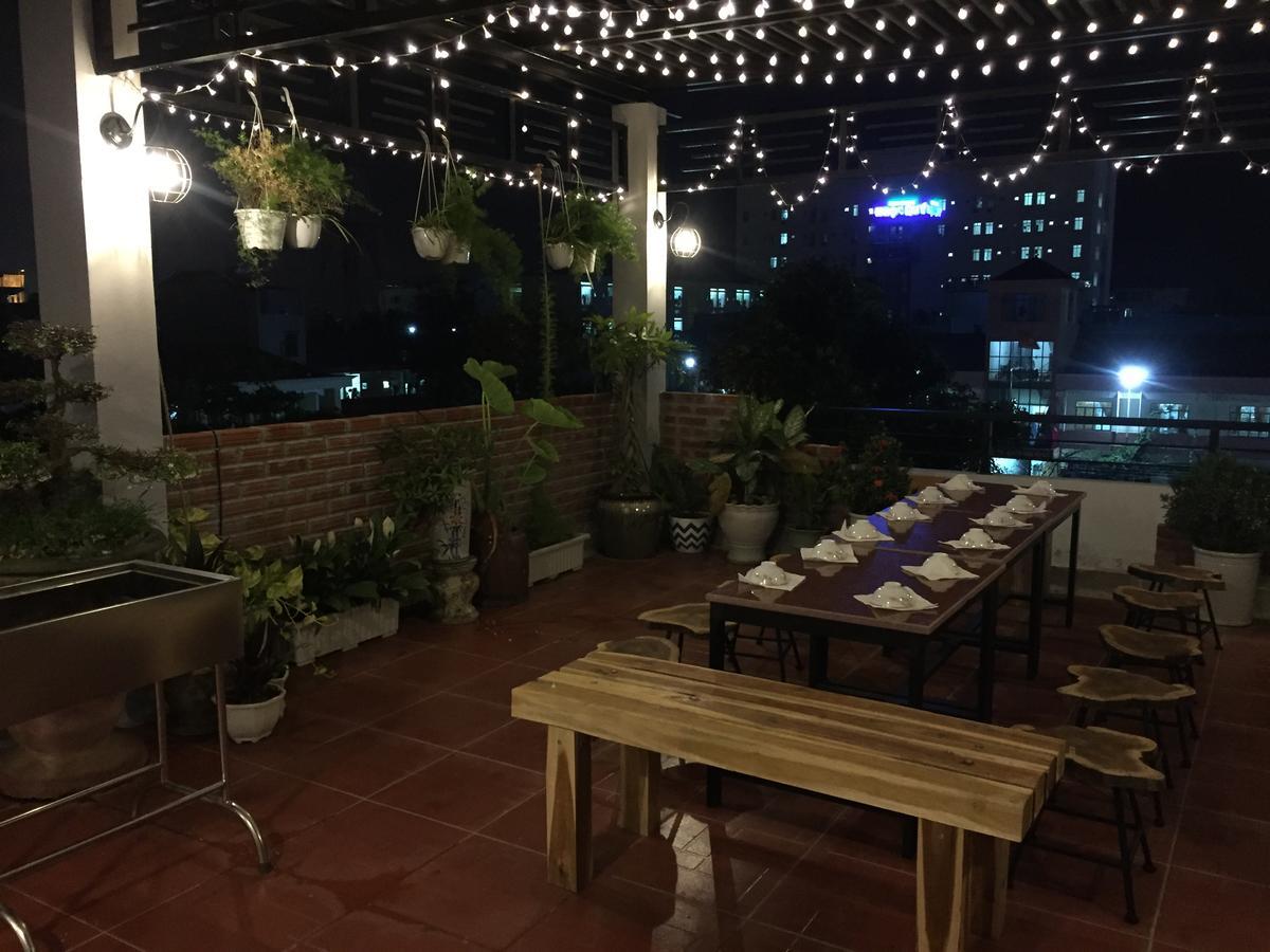 Sophie'S House Homestay Куинён Экстерьер фото