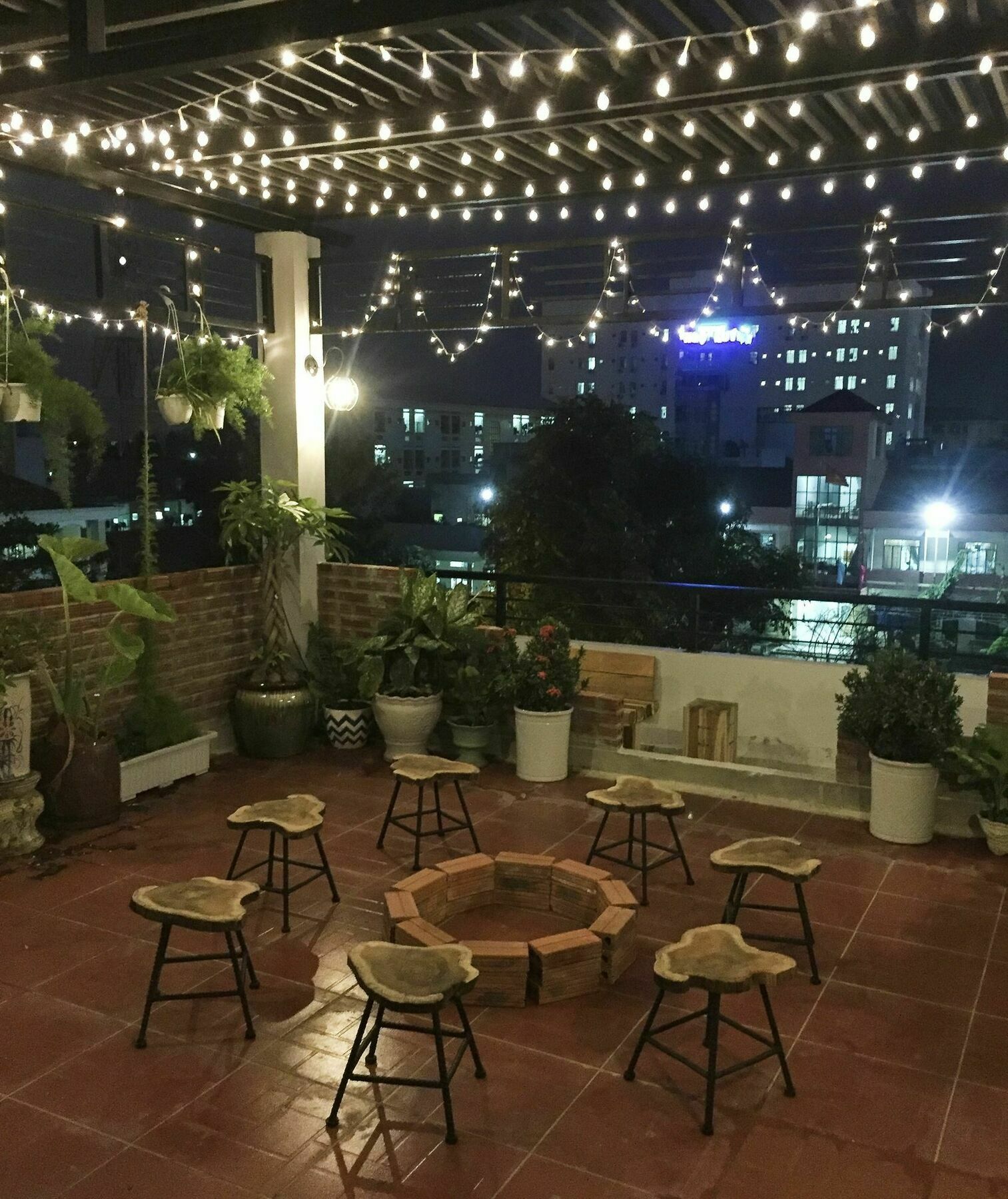 Sophie'S House Homestay Куинён Экстерьер фото